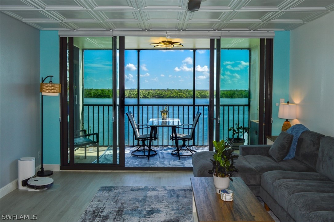 4203 Bay Beach LN G-3