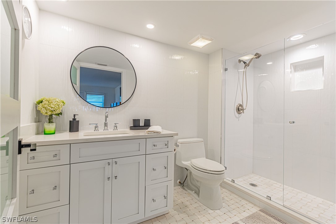 2880 Gulf Shore BLVD 509