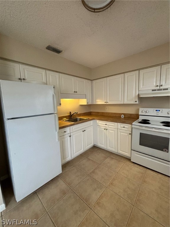 3325 Airport RD N T7