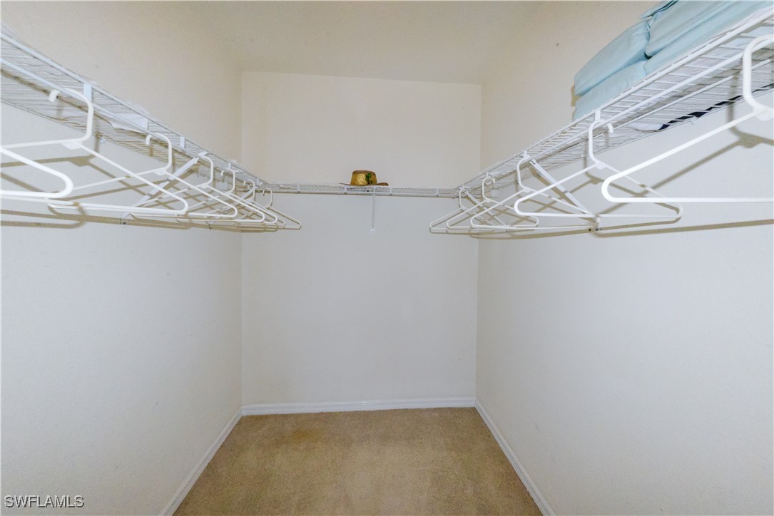 4431 Bay Beach LN 522