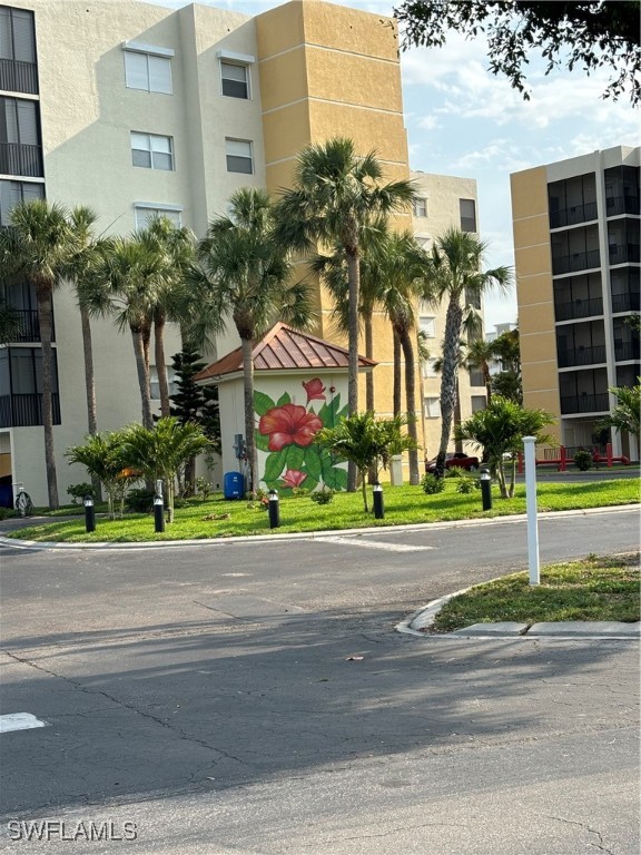 4431 Bay Beach LN 522