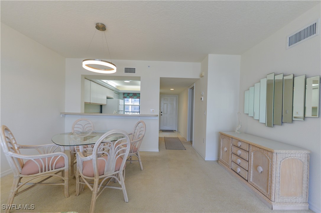 4431 Bay Beach LN 522