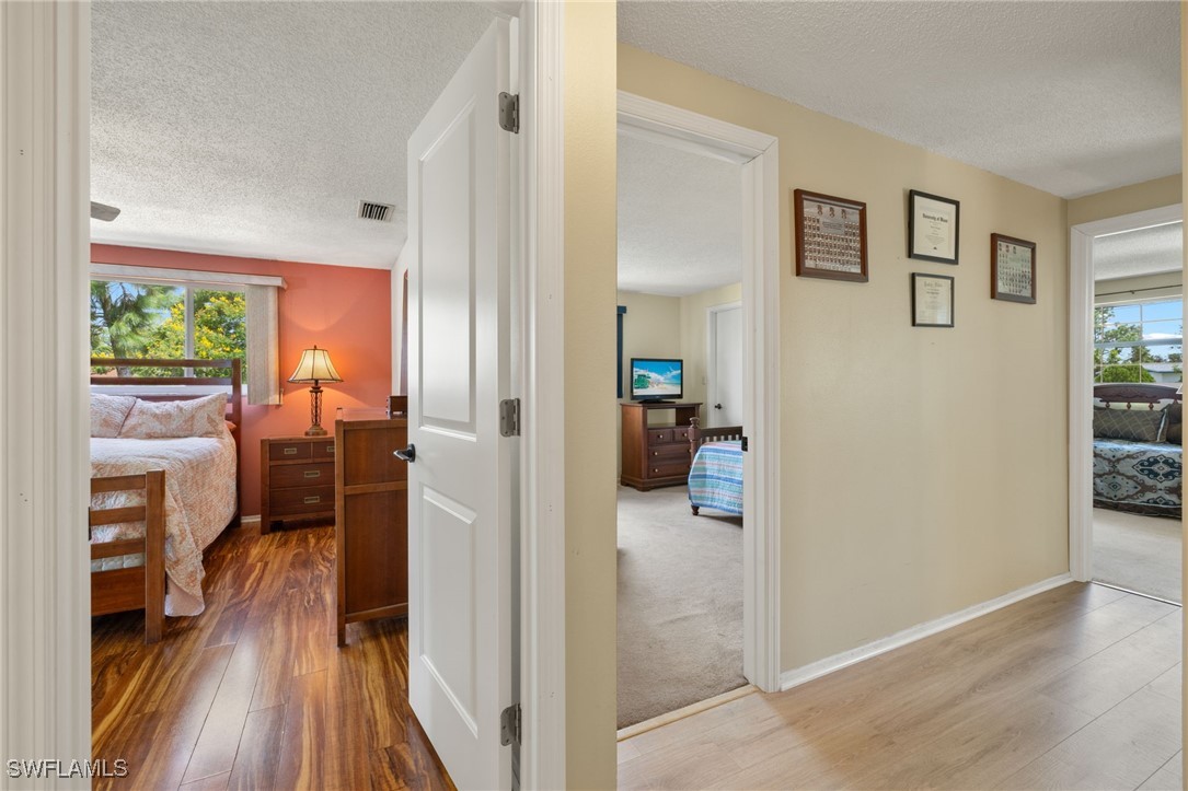 400 Adams CT NW