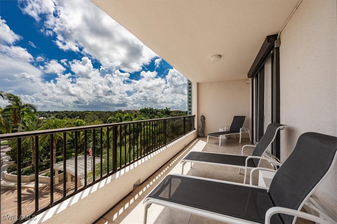 7575 Pelican Bay BLVD 403