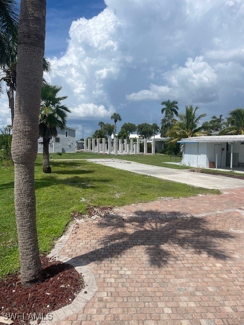 11290 Azalea LN