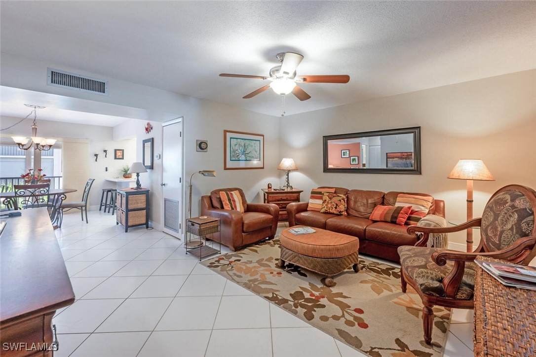 788 Park Shore DR B27