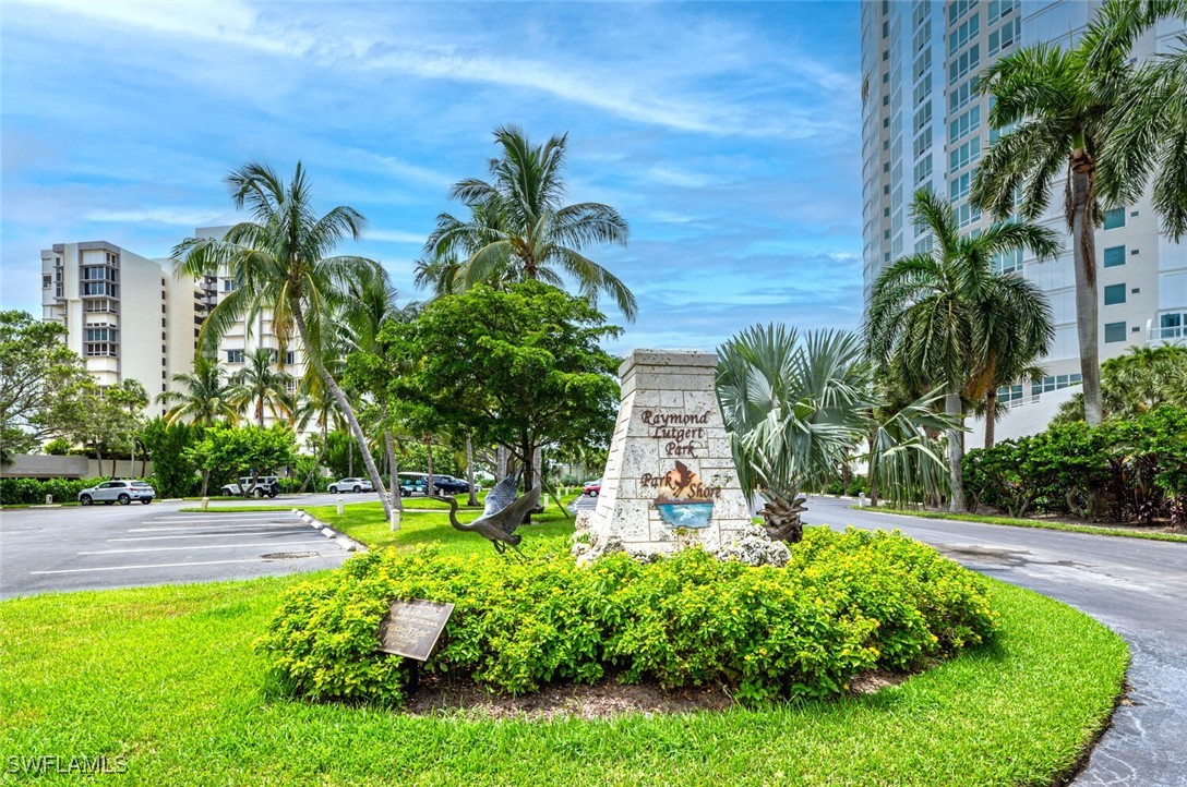 788 Park Shore DR B27