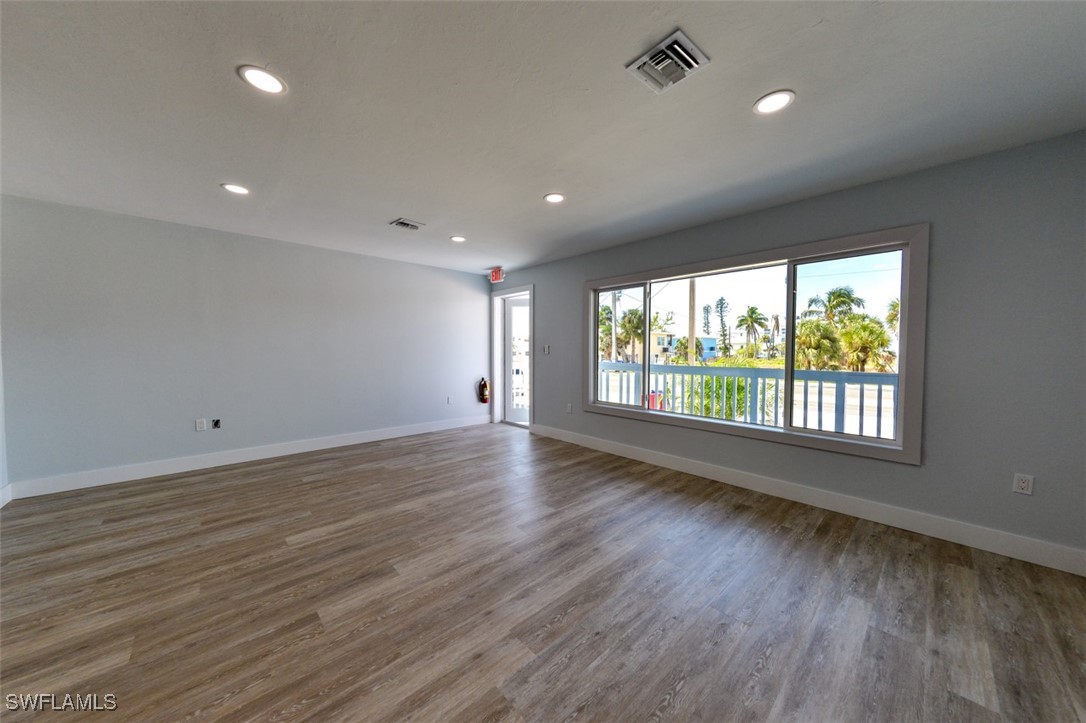 6035 Estero BLVD