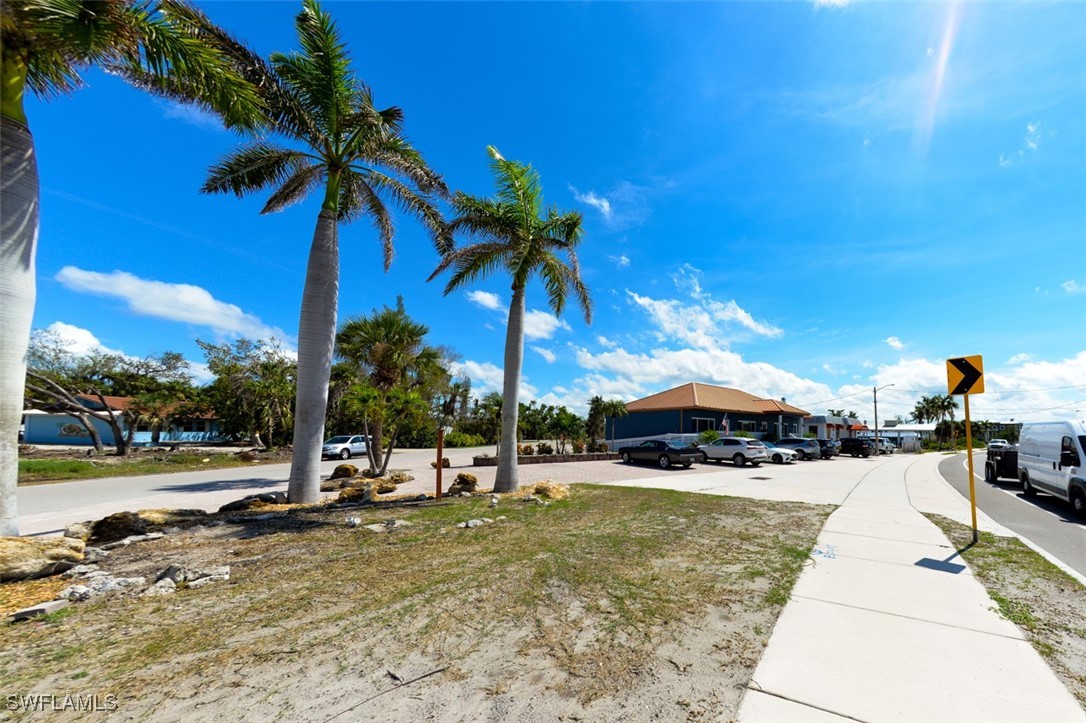 6035 Estero BLVD
