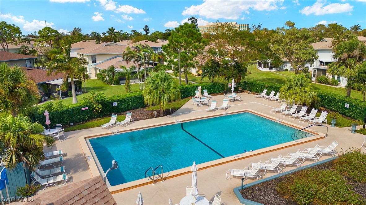 3266 Maple Leaf CIR 1