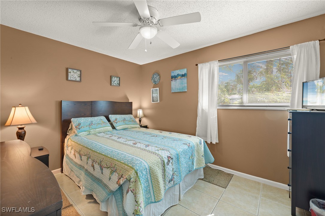 3266 Maple Leaf CIR 1