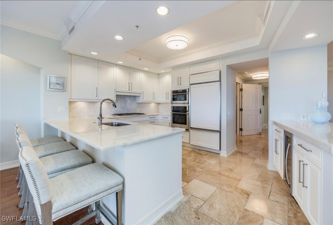 7575 Pelican Bay BLVD 407