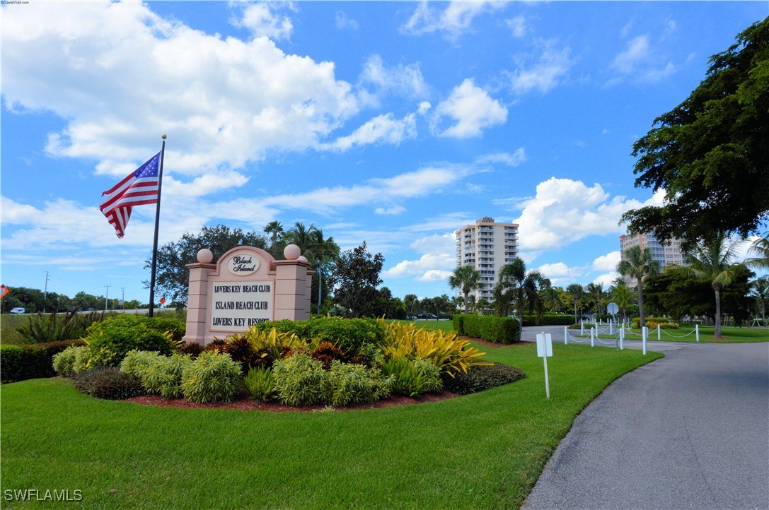 8701 Estero BLVD 204