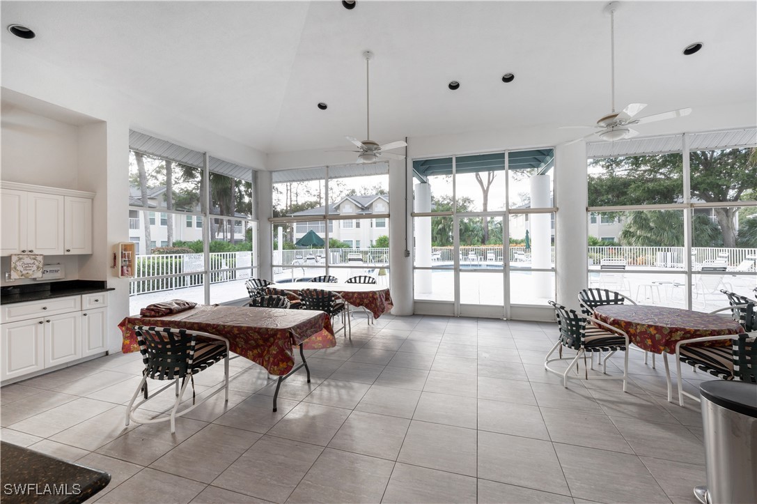 2852 Aintree LN K201