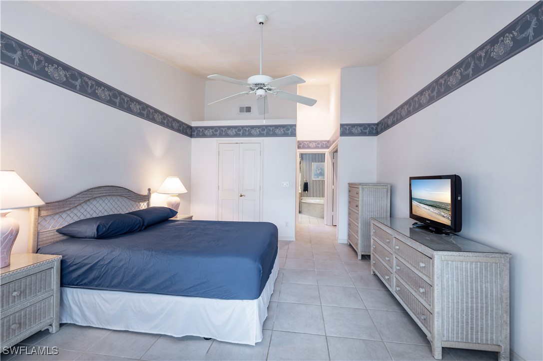 2852 Aintree LN K201