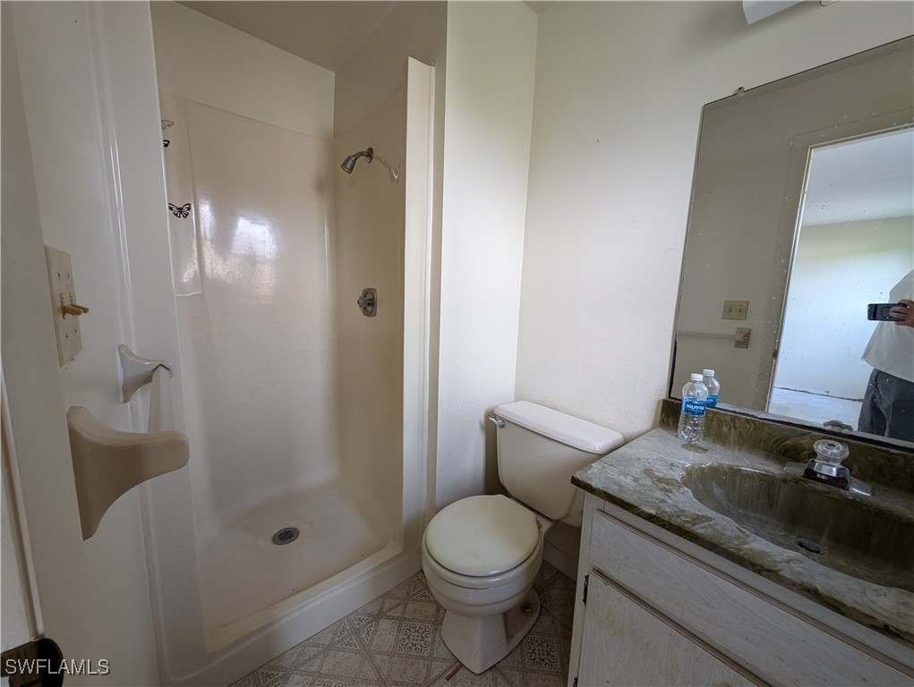 1523 Medford PL