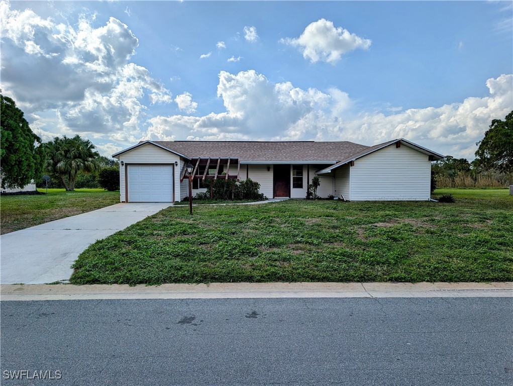 1523 Medford PL
