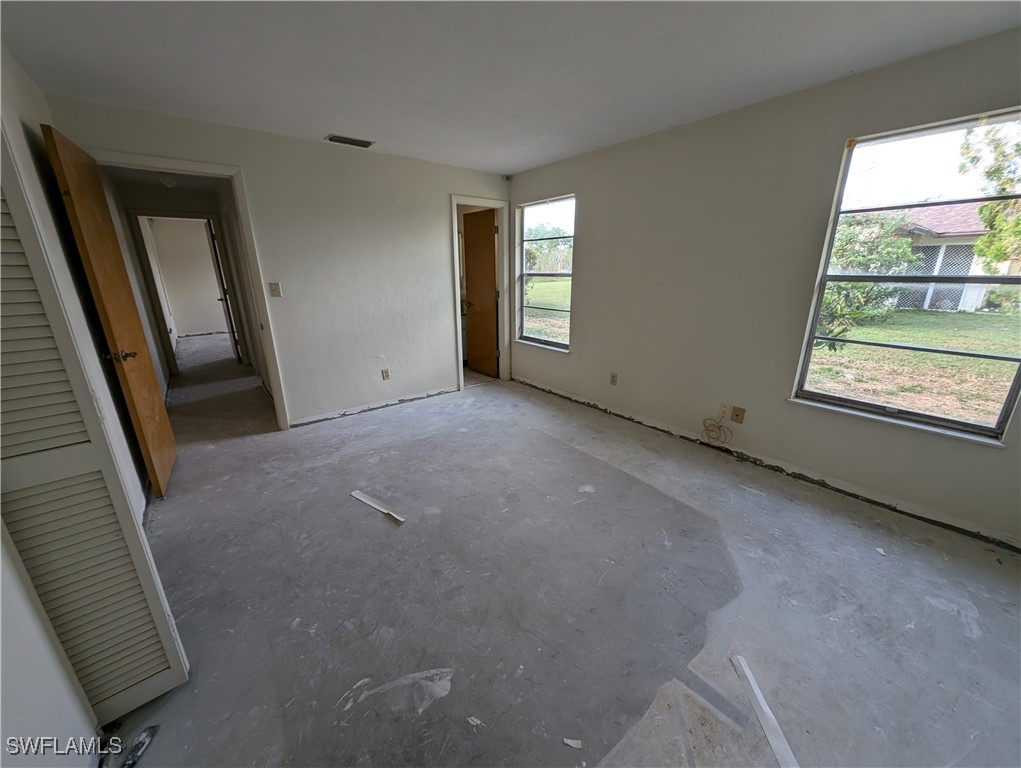 1523 Medford PL