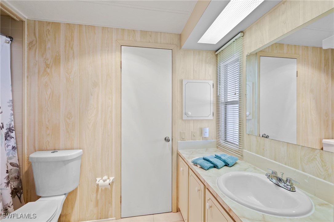 707 Palm Frond CT