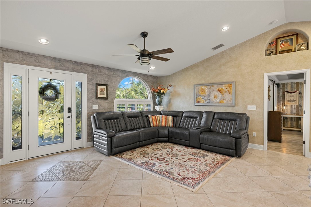 658 McDill DR