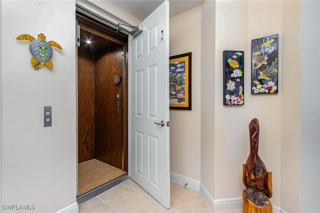 7513 Lake Valencia CT 2B