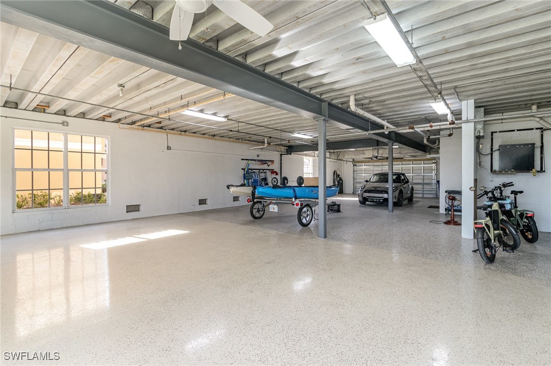 7513 Lake Valencia CT 2B