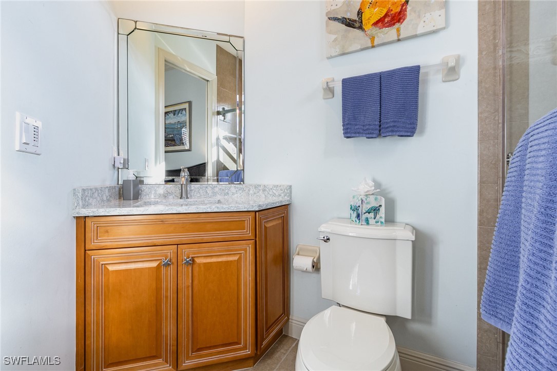 7513 Lake Valencia CT 2B