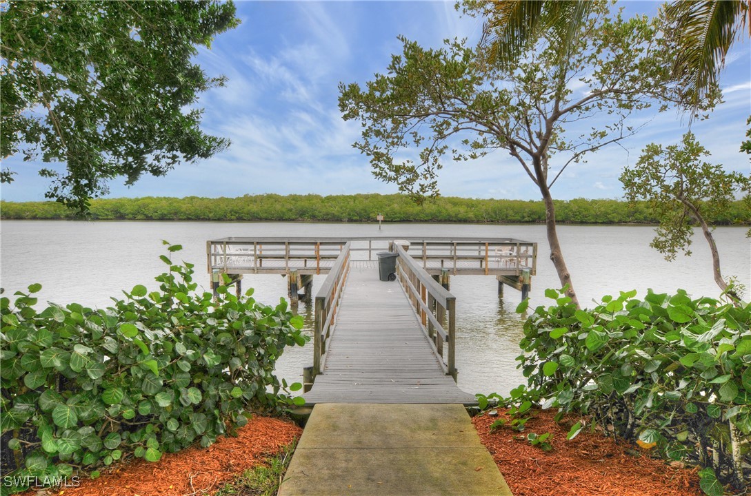 4203 Bay Beach LN C-5