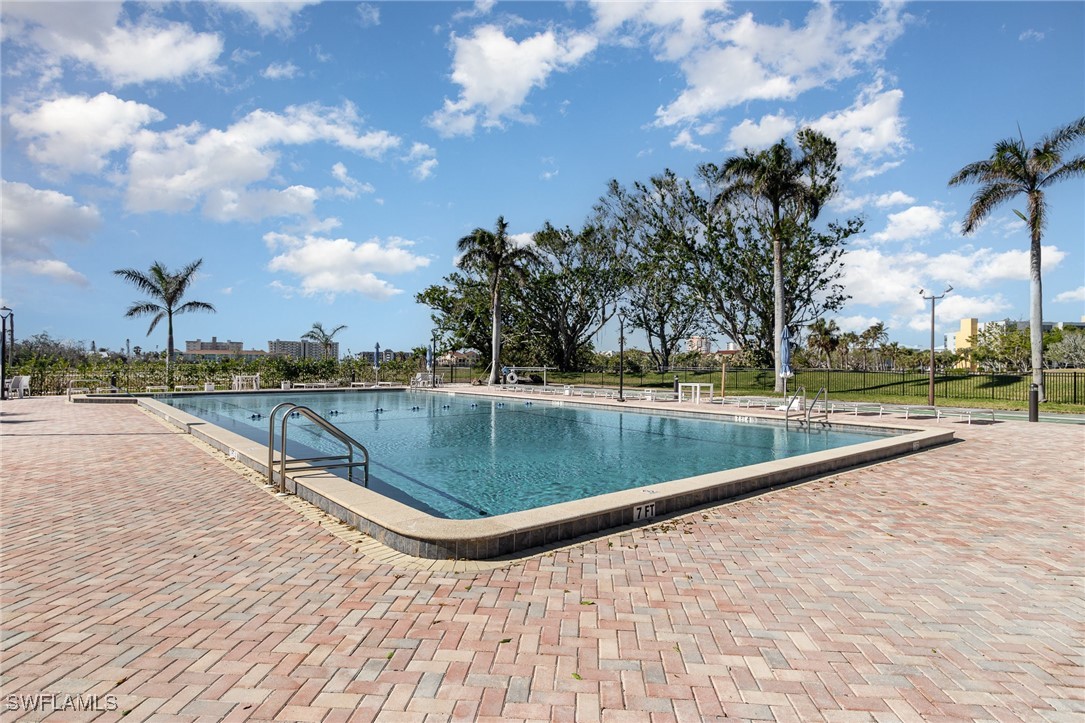 4203 Bay Beach LN C-5