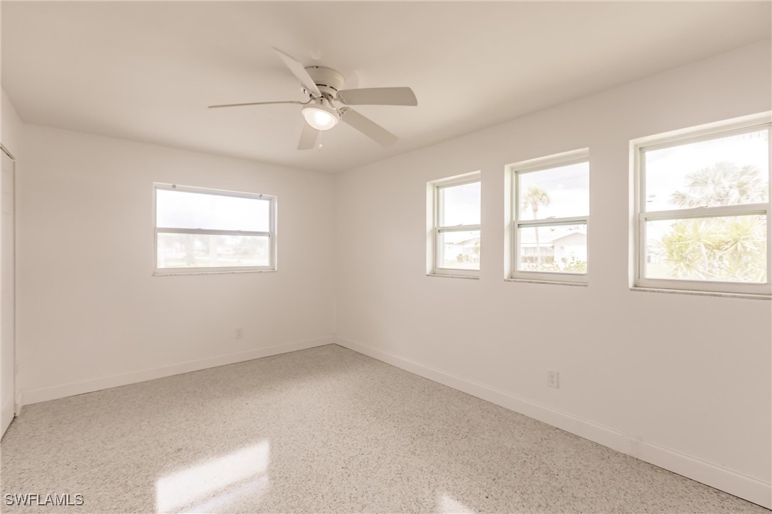 4911 Santa Monica CT