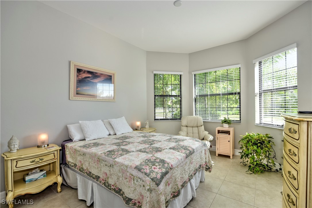 10027 Chesapeake Bay DR