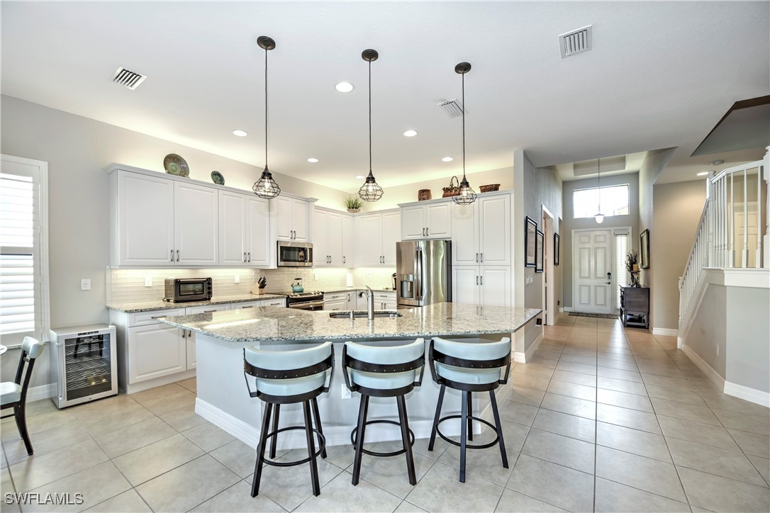 10027 Chesapeake Bay DR