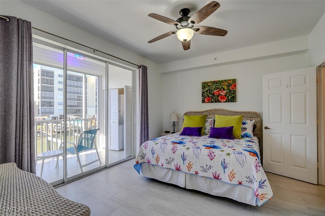 4361 Bay Beach LN 121