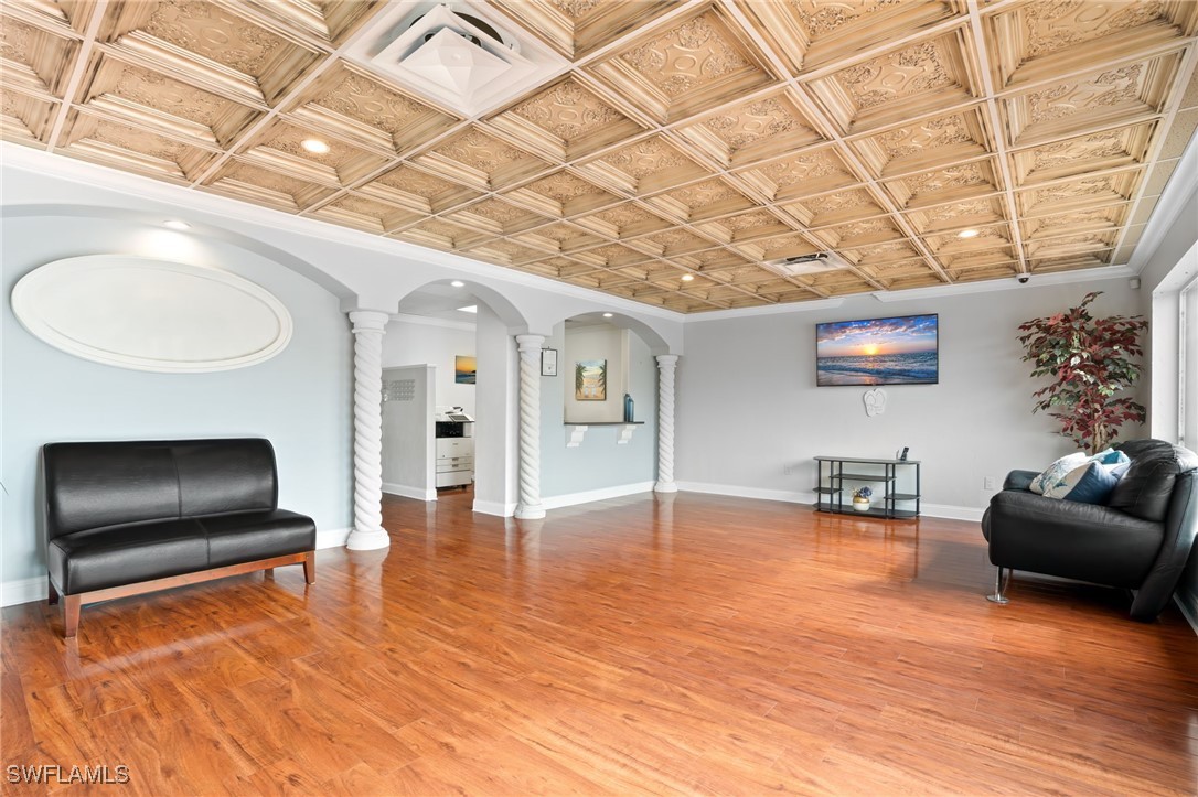 1213 SE 47th TER