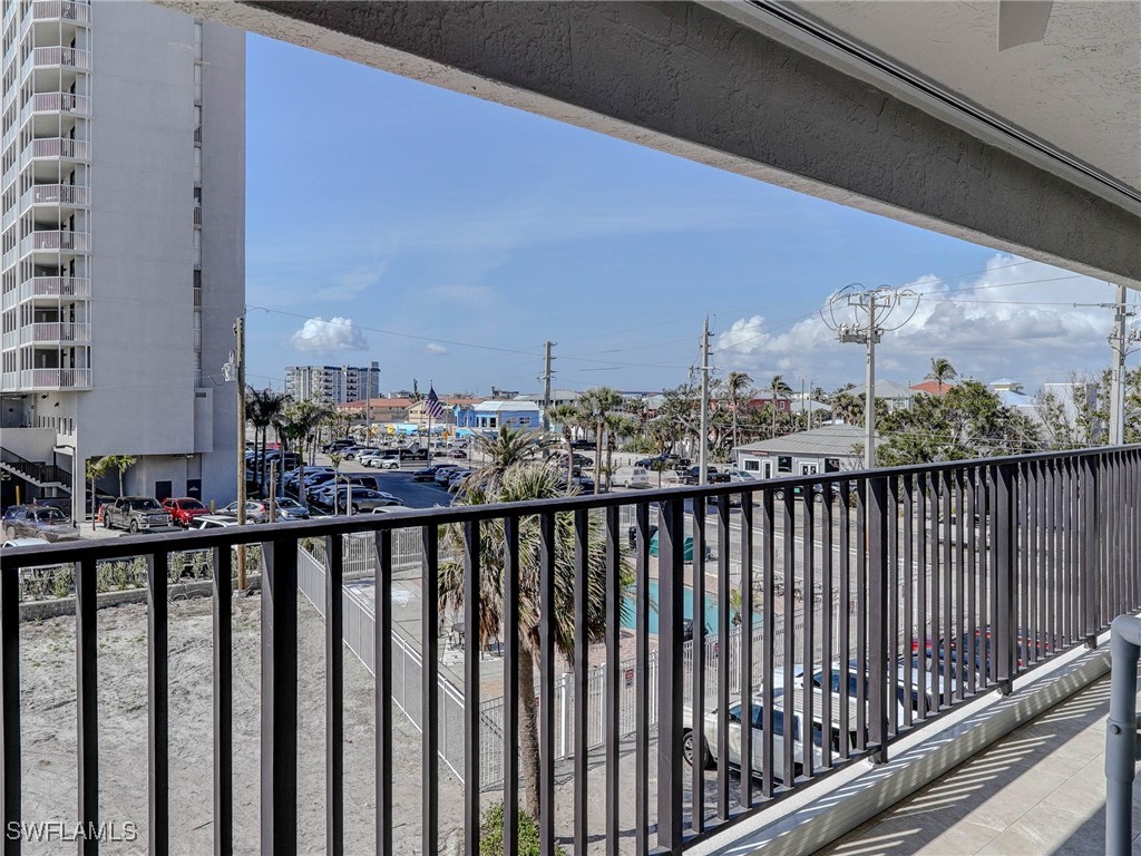 2088 Estero BLVD 3F