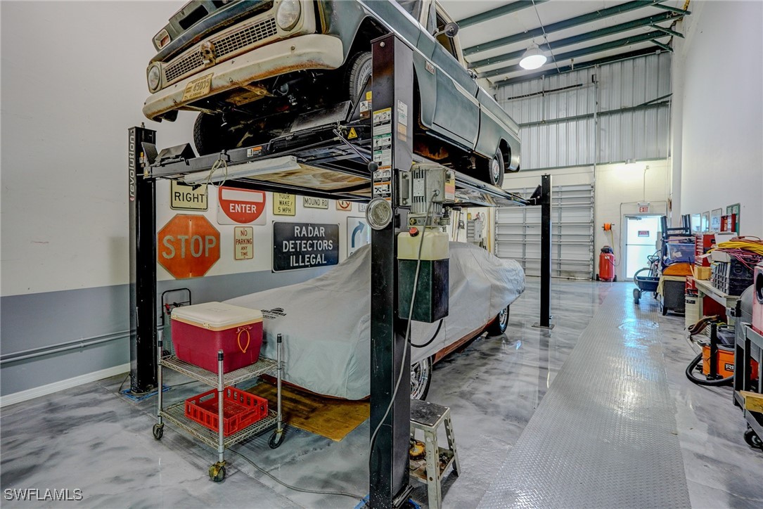 1430 Rail Head BLVD 116