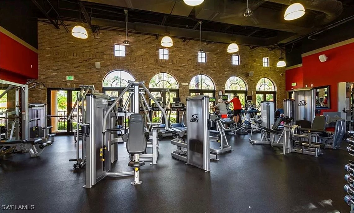 9092 Capistrano ST S 6402