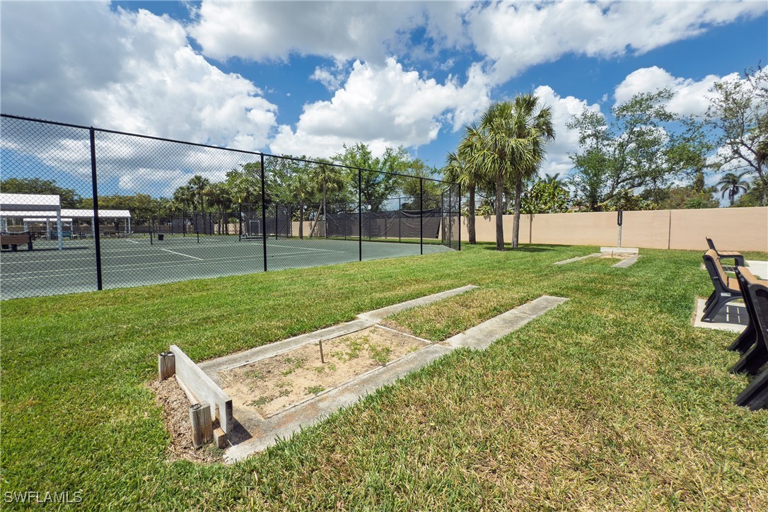 14042 Castle Hill WAY