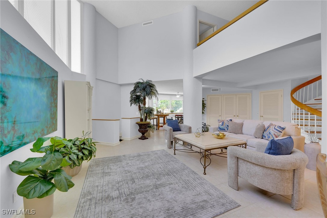 4041 Gulf Shore BLVD N 108