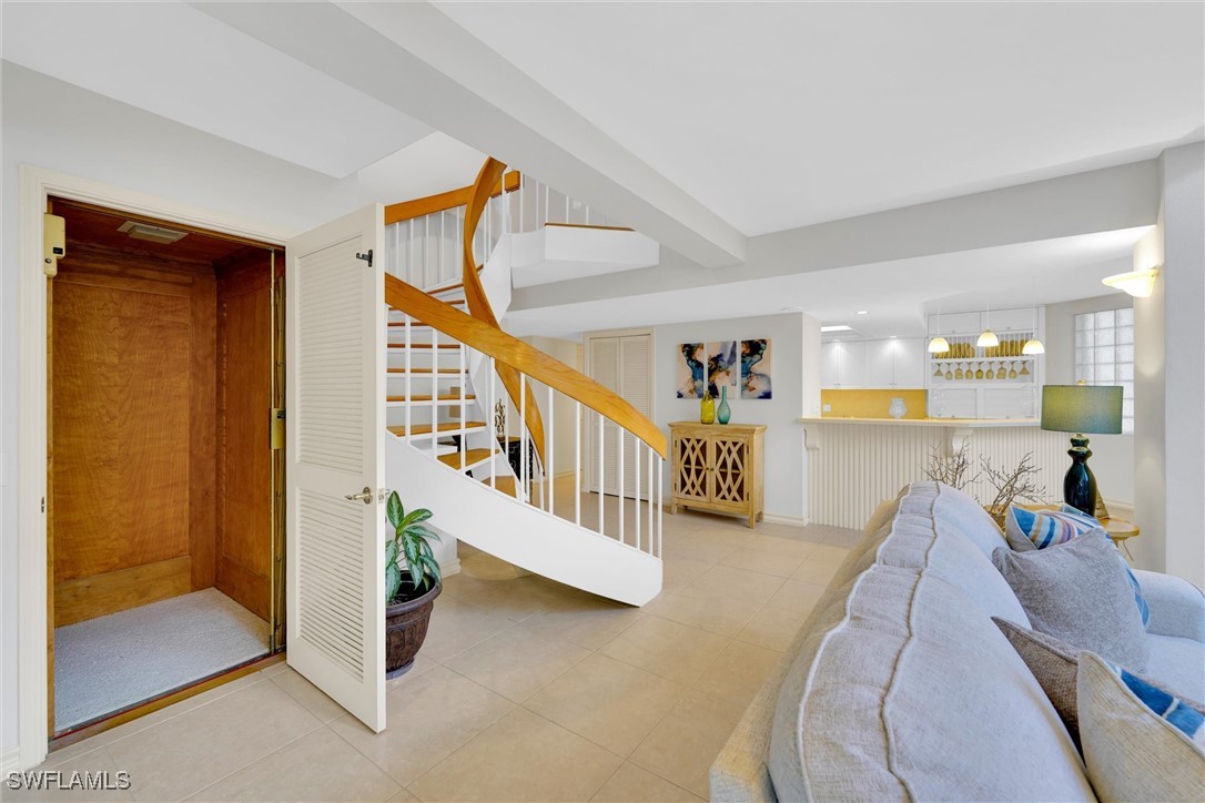 4041 Gulf Shore BLVD N 108