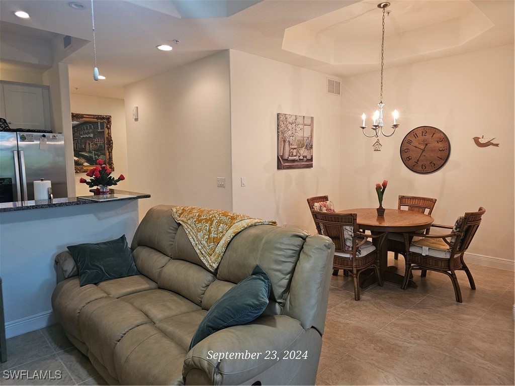 1806 Samantha Gayle WAY 117