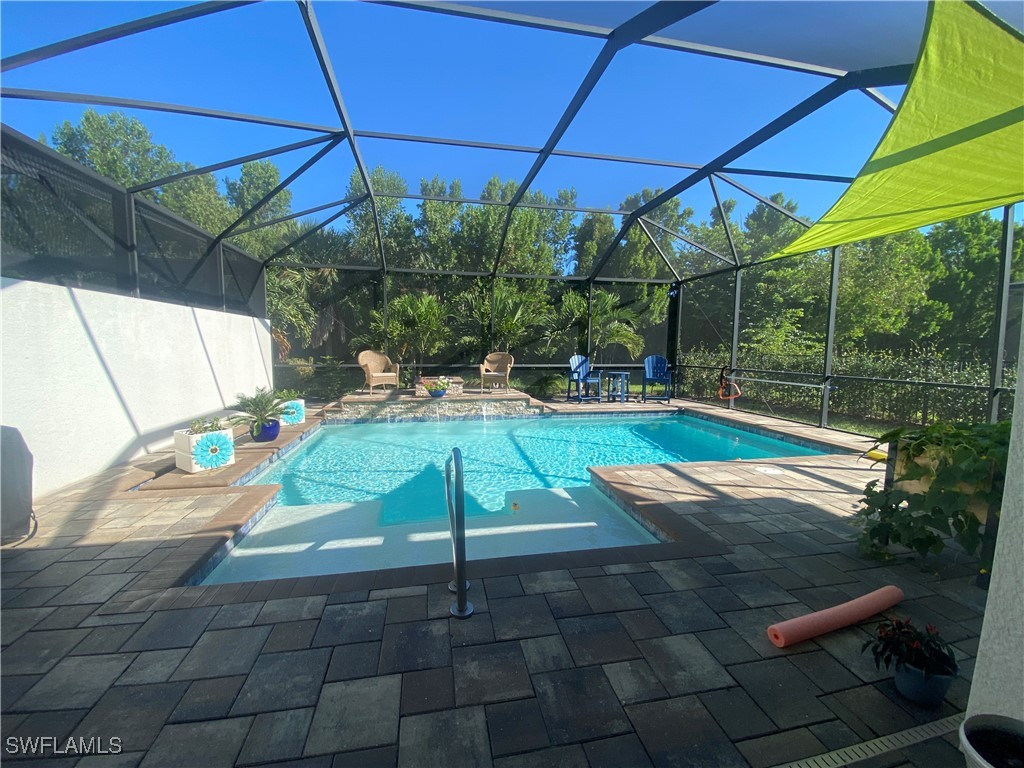 1123 S Town And River DR