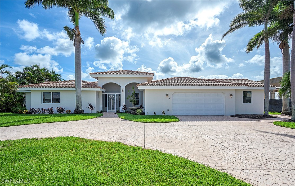 13 Bayview BLVD