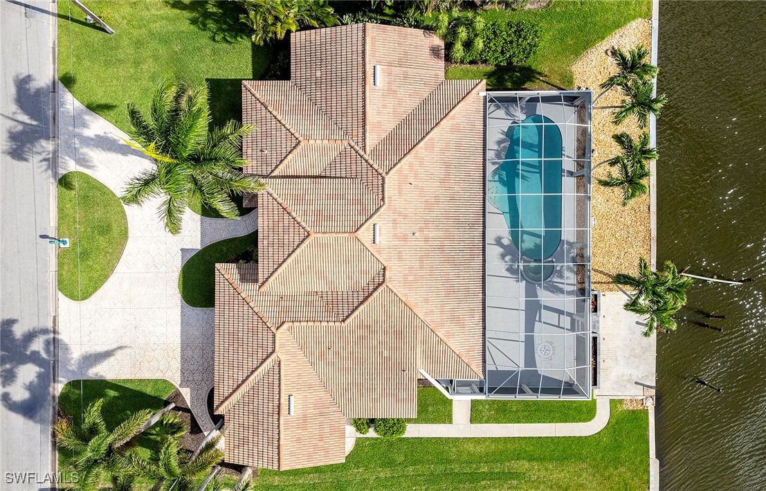 13 Bayview BLVD