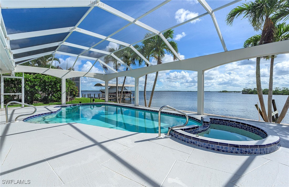 13 Bayview BLVD