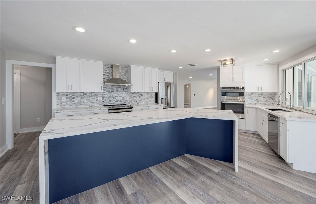 13 Bayview BLVD