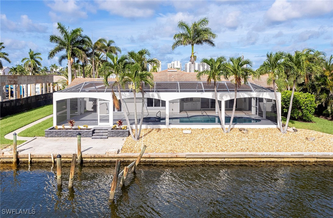 13 Bayview BLVD