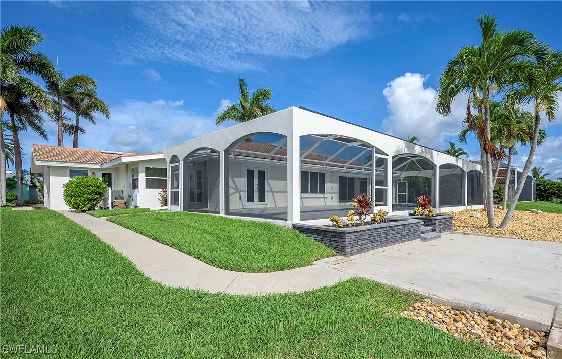 13 Bayview BLVD