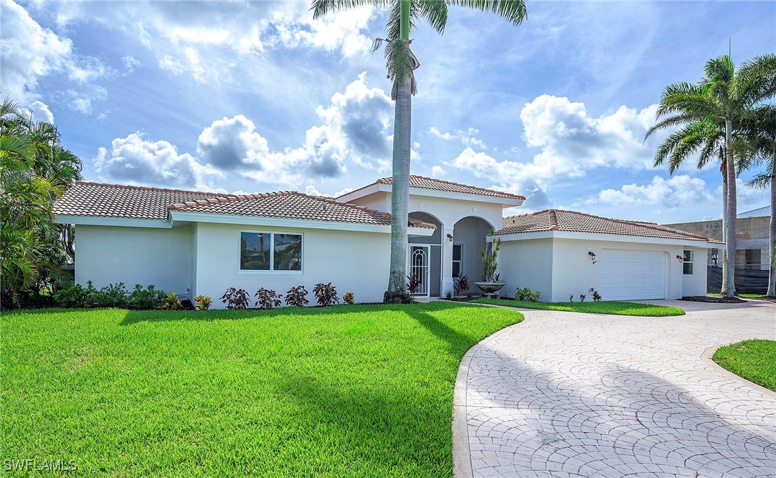 13 Bayview BLVD