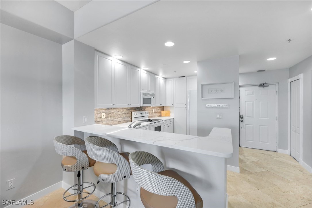 2090 Matecumbe Key RD 1404